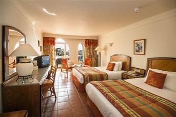 Reef Oasis Beach Resort 5*