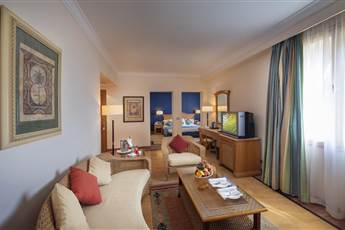 Reef Oasis Beach Resort 5*