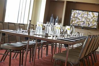 Renaissance Istanbul Polat Bosphorus Hotel 5*