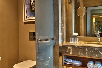 Renaissance Istanbul Polat Bosphorus Hotel 5*