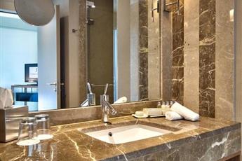 Renaissance Istanbul Polat Bosphorus Hotel 5*