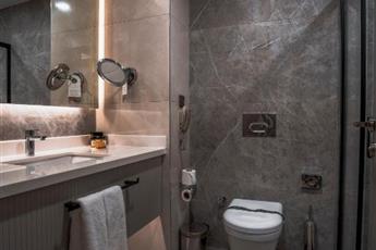Renex Hotel