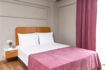 Ria Suites Hotel
