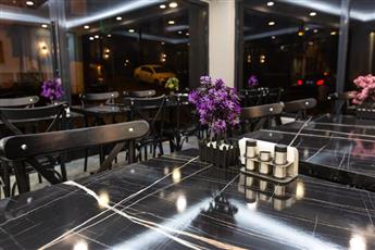 Ria Suites Hotel