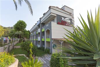 Rich Melissa Hotel 4*