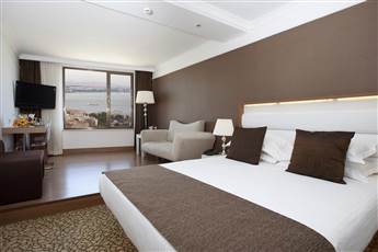 Richmond Istanbul Hotel 4*