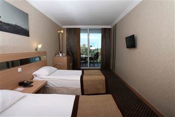 Ring Beach Hotel 5*