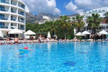 Ring Beach Hotel