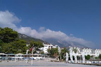 Rios Beach Hotel
