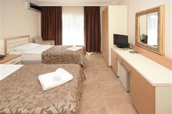 Risa Hotel