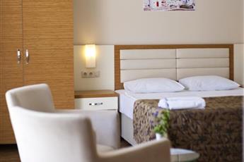 Risa Hotel