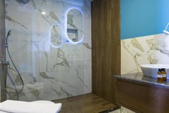Risus Beach Resort Hotel