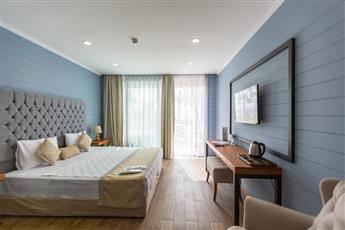 Risus Beach Resort Hotel