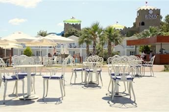 Risus Beach Resort Hotel