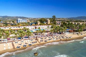Risus Beach Resort Hotel