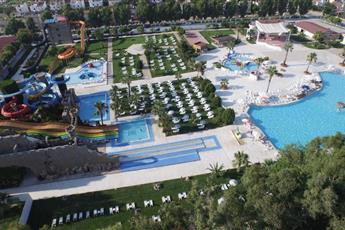 Risus Beach Resort Hotel