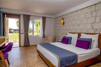 Risus Beach Resort Hotel