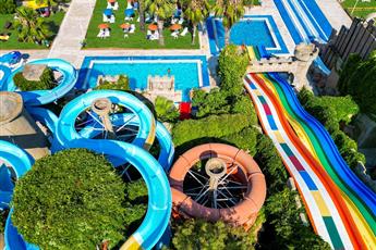 Risus Beach Resort Hotel