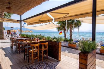 Risus Beach Resort Hotel