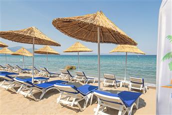 Risus Beach Resort Hotel
