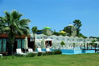 Risus Beach Resort Hotel 4*