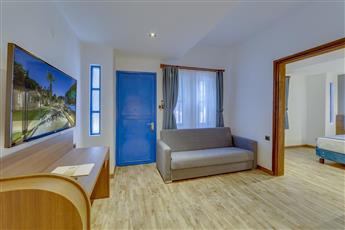 Risus Garden Marina Hotel 5*