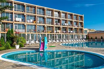 Riva Hotel 3*