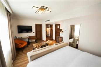 Riva Hotel Nisantasi 4*