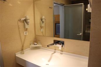 Riva Hotel Taksim 4*