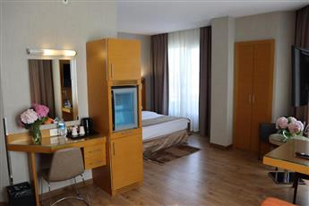 Riva Hotel Taksim 4*