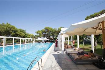 Rixos Sungate 5*