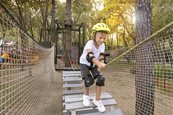 Rixos Sungate Club Diamond 5* – The Land of Legends Theme Park Free Access