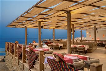 Rixos Sungate Club Diamond 5* – The Land of Legends Theme Park Free Access