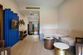 Rixos Sungate