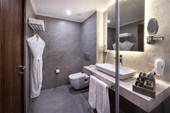Rixos Sungate
