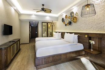 Rixos Sungate