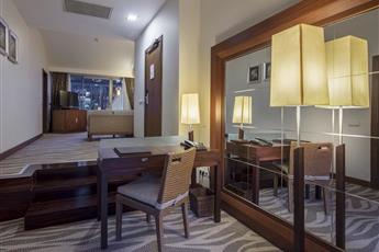 Rixos Sungate