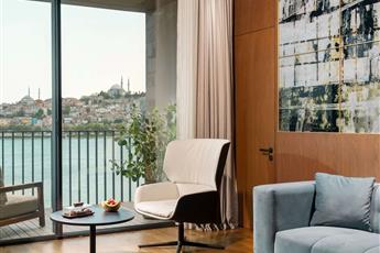 Rixos Tersane Istanbul 5*