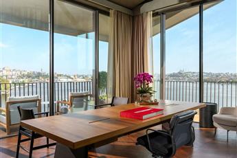 Rixos Tersane Istanbul 5*