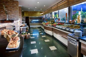 Romance Beach Hotel