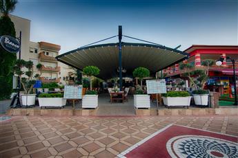 Romance Beach Hotel