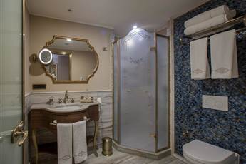 Romance Istanbul Hotel 4*