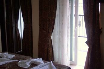 Romeo Beach Hotel 3*