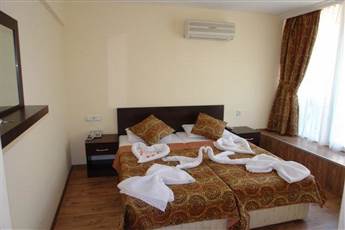 Romeo Beach Hotel 3*