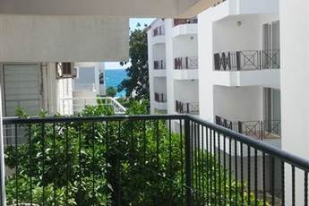 Romeo Beach Hotel 3*