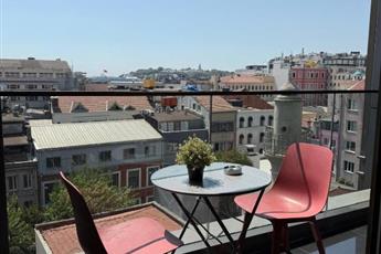Root Karakoy