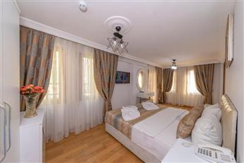 Rosalie Palace Hotel 2*