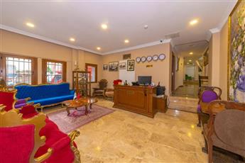 Rosalie Palace Hotel 2*