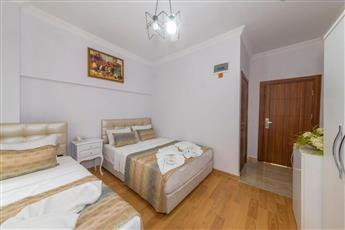 Rosalie Palace Hotel 2*