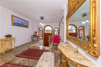 Rosalie Palace Hotel 2*